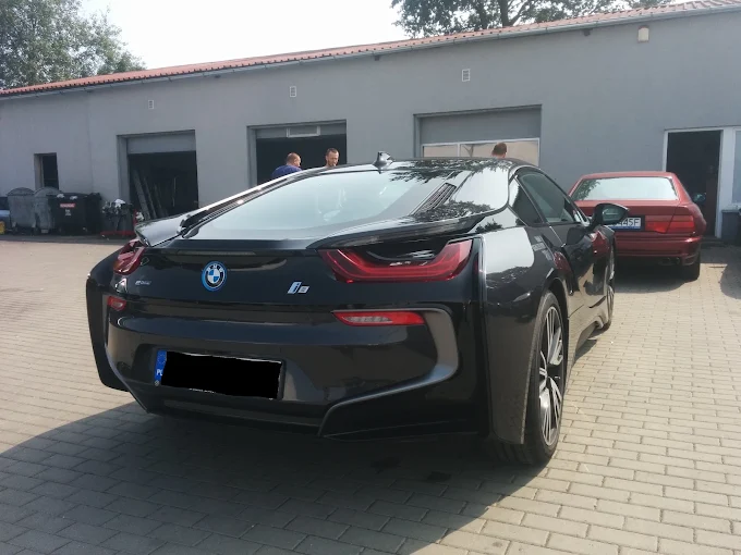 BMW i8 przed serwisem